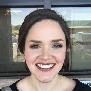 Meet your Posher, Mary-frances